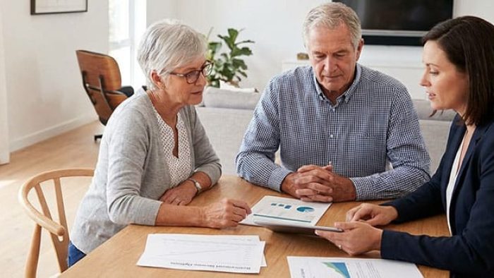 Annuity Pros and Cons - A Quick Guide